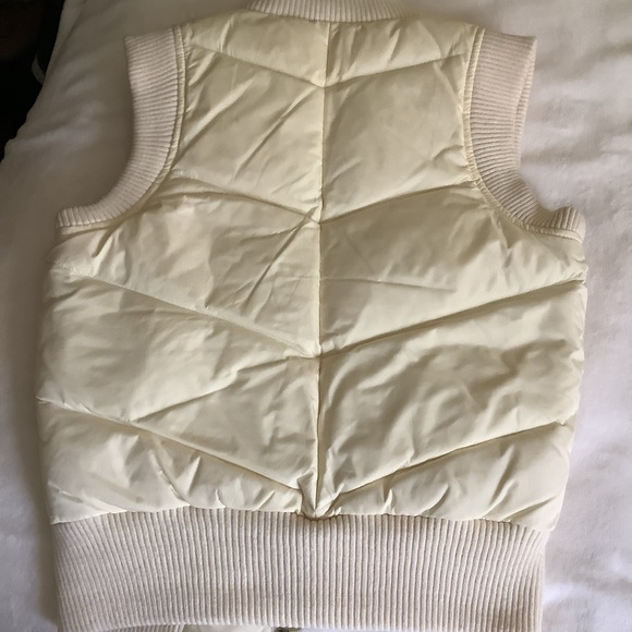 DKNY Ivory Down Feather Vest - Picture 9 of 13
